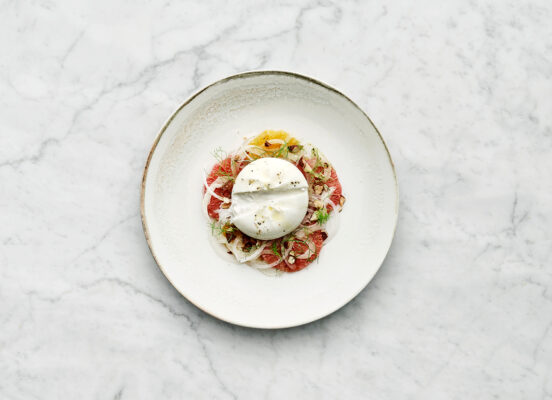Burrata-med-citrus-och-fankalssallad_2023.jpg